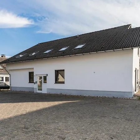 Smart Rubin 107 Lägenhet